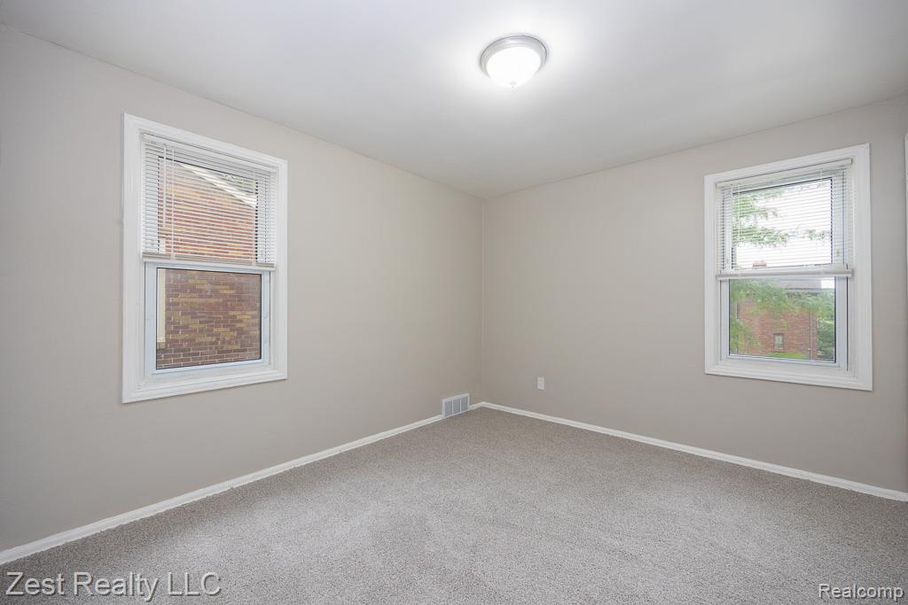 7601 Curtis Street, Detroit, MI 48221 — Photo 13