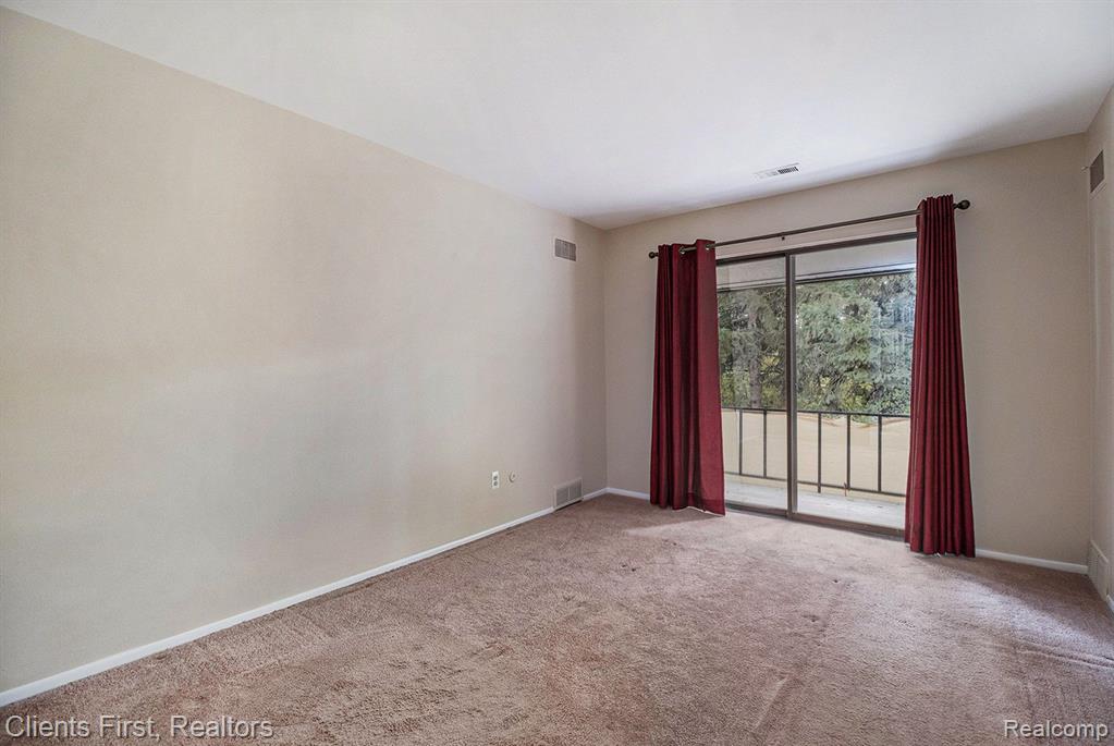 500 FORD Street, C8, Plymouth, MI 48170 — Photo 9