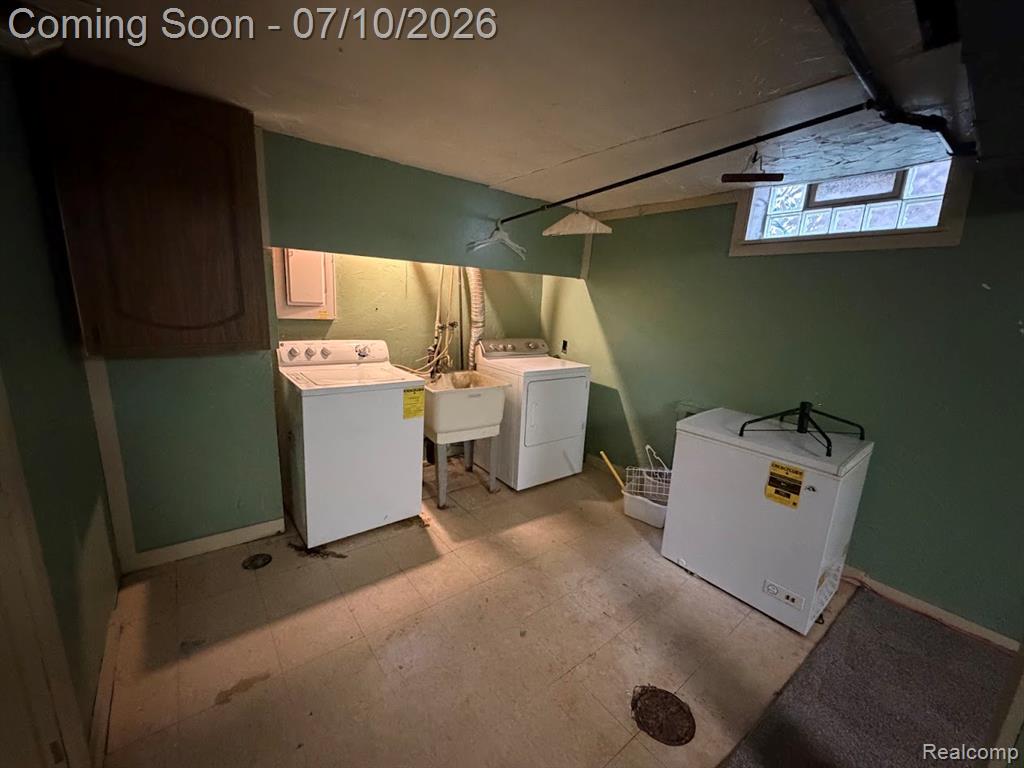 643 N Rosevere Avenue, Dearborn, MI 48128 — Photo 22