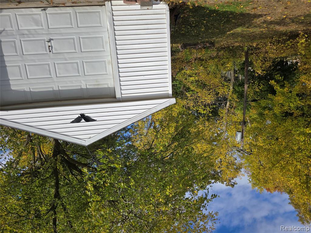 140 HUBBARD Street, Garden City, MI, 00000