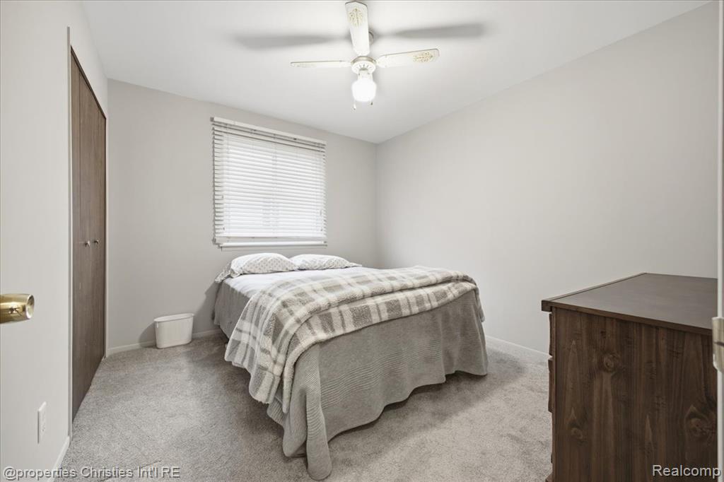 24289 Dale Avenue, Eastpointe, MI 48021 — Photo 21