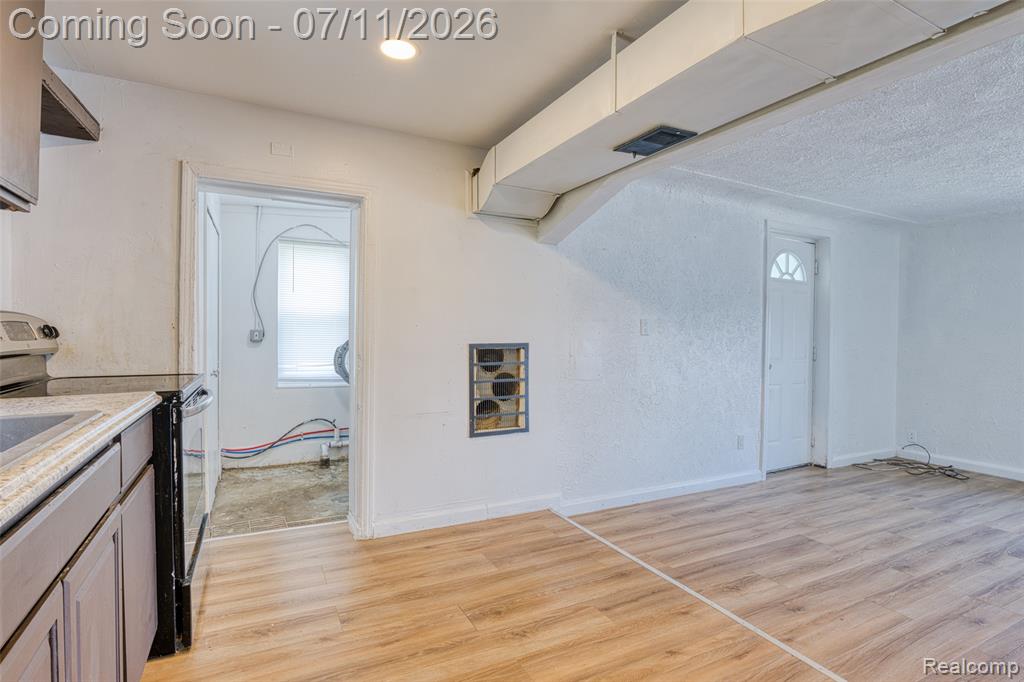 95 N Hulbert Street, White Lake, MI — Photo 9