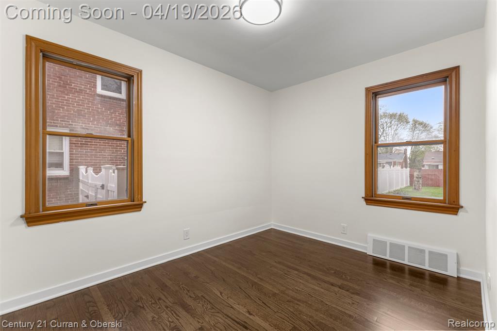6593 King Avenue, Allen Park, MI 48101 — Photo 13
