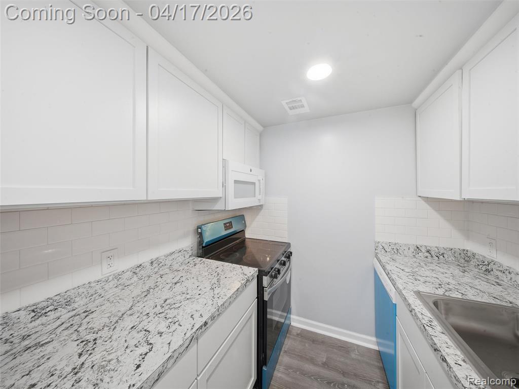 22700 Garrison Street, 604, Dearborn, MI 48124 — Photo 17