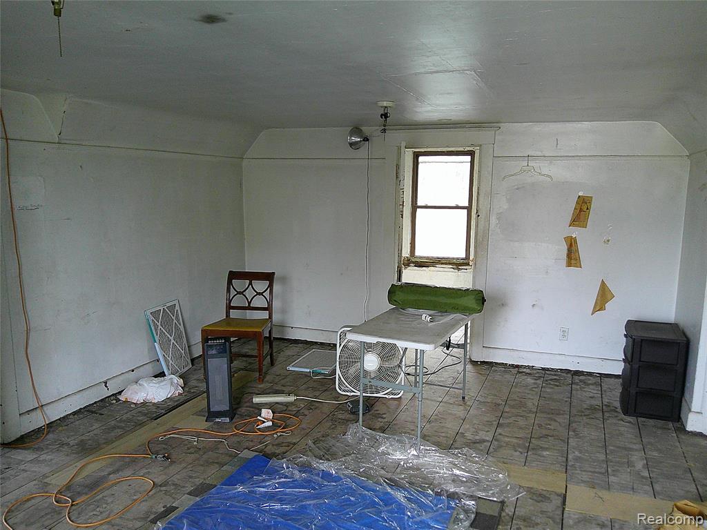 419 King Street, Detroit, MI 48202 — Photo 8