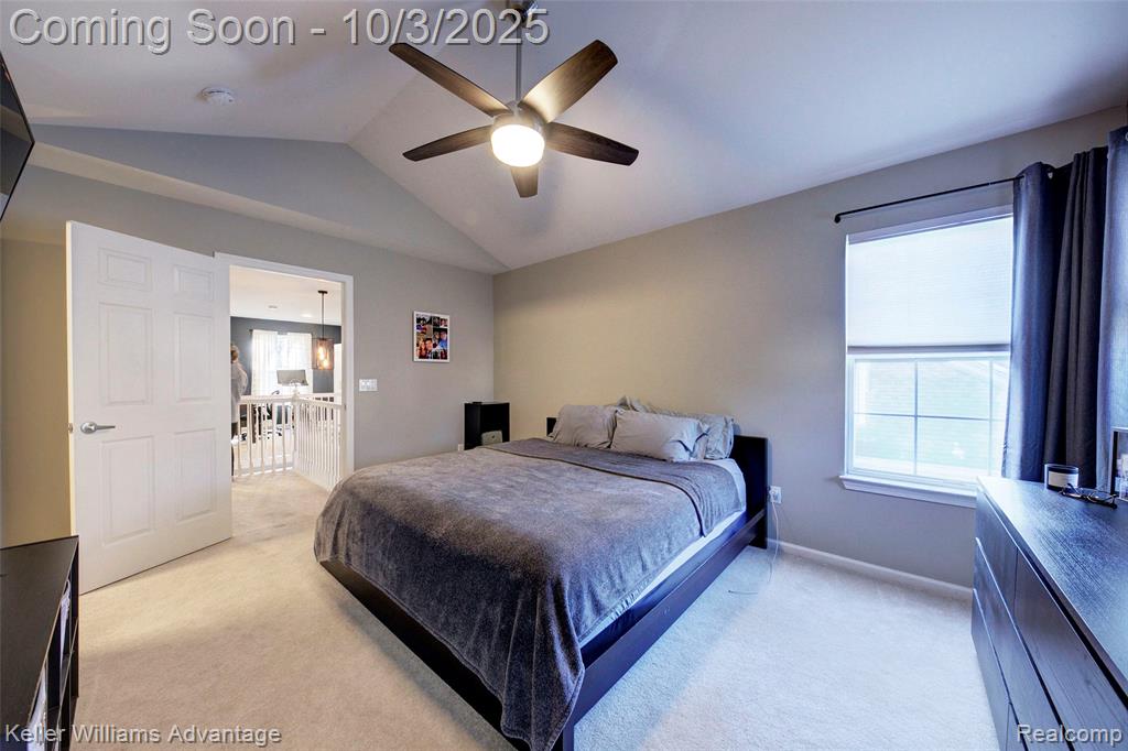 988 Calpernia, Wixom, MI 48393 — Photo 39