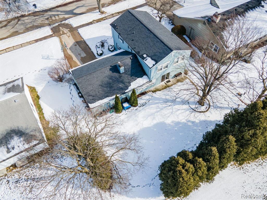 4929 Danbury Drive, Troy, MI 48085 — Photo 34