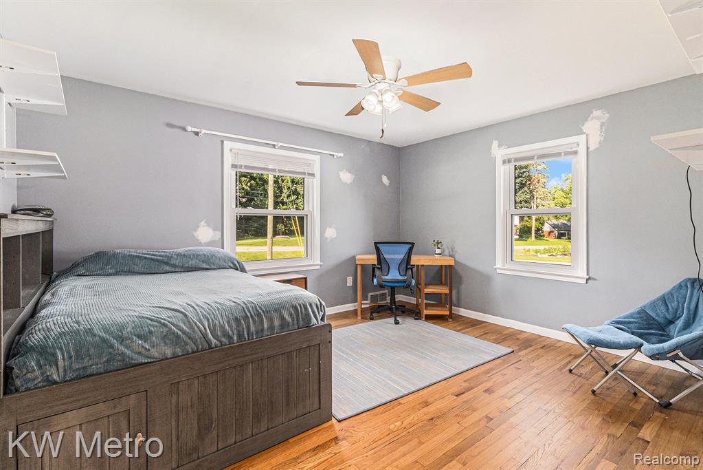 449 Shoreview Drive, Waterford, MI 48328 — Photo 19