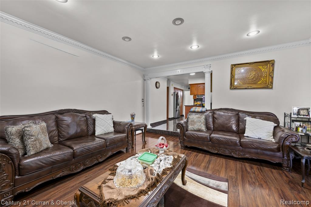 741 Berwyn Street, Dearborn Heights, MI 48127 — Photo 19
