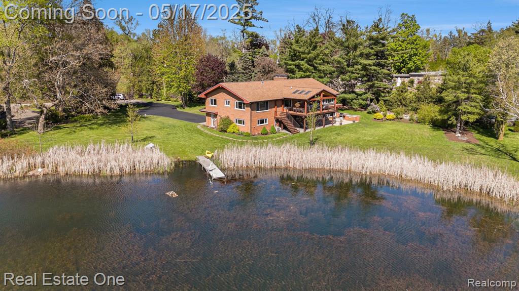 6305 N SHORE Court, West Bloomfield, MI 48324 — Photo 32