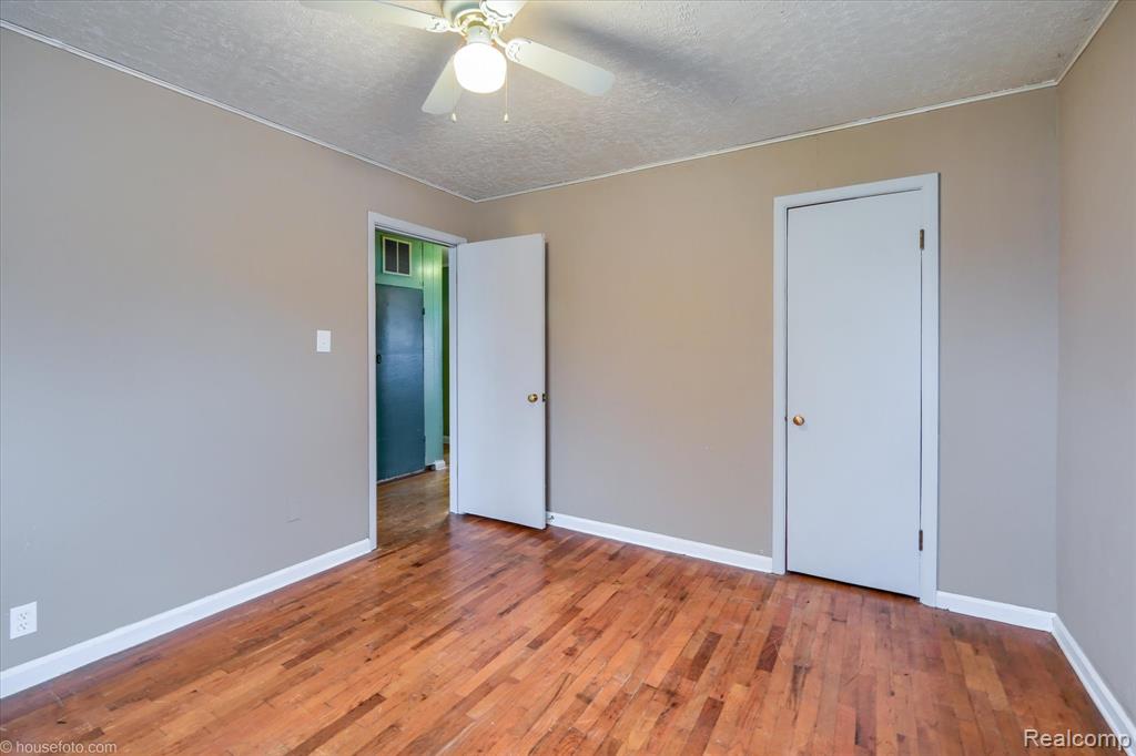 7036 Clabuesch Street, Pigeon Vlg, MI — Photo 19