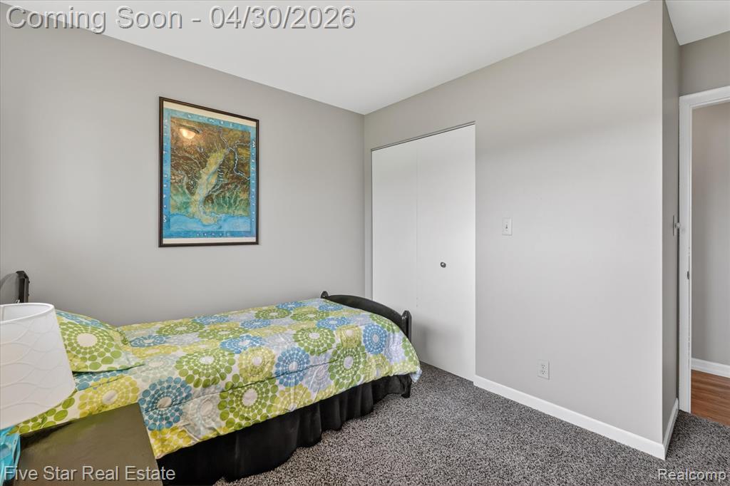 630 Sunset, White Lake, MI 48383 — Photo 22