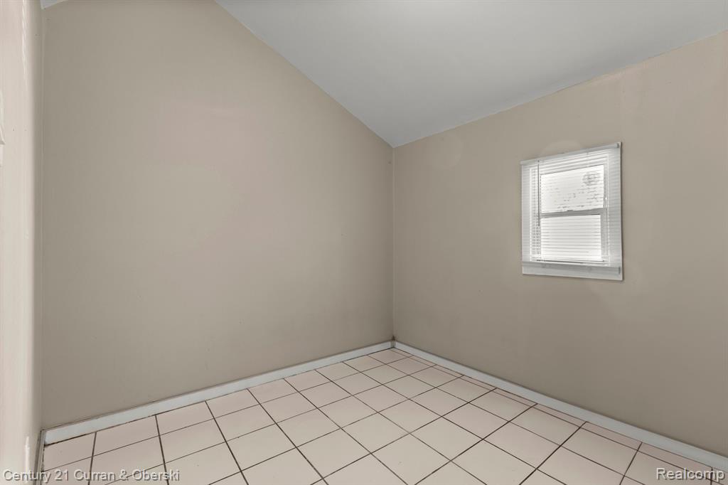 5658 Tarnow Street, Detroit, MI 48210 — Photo 15