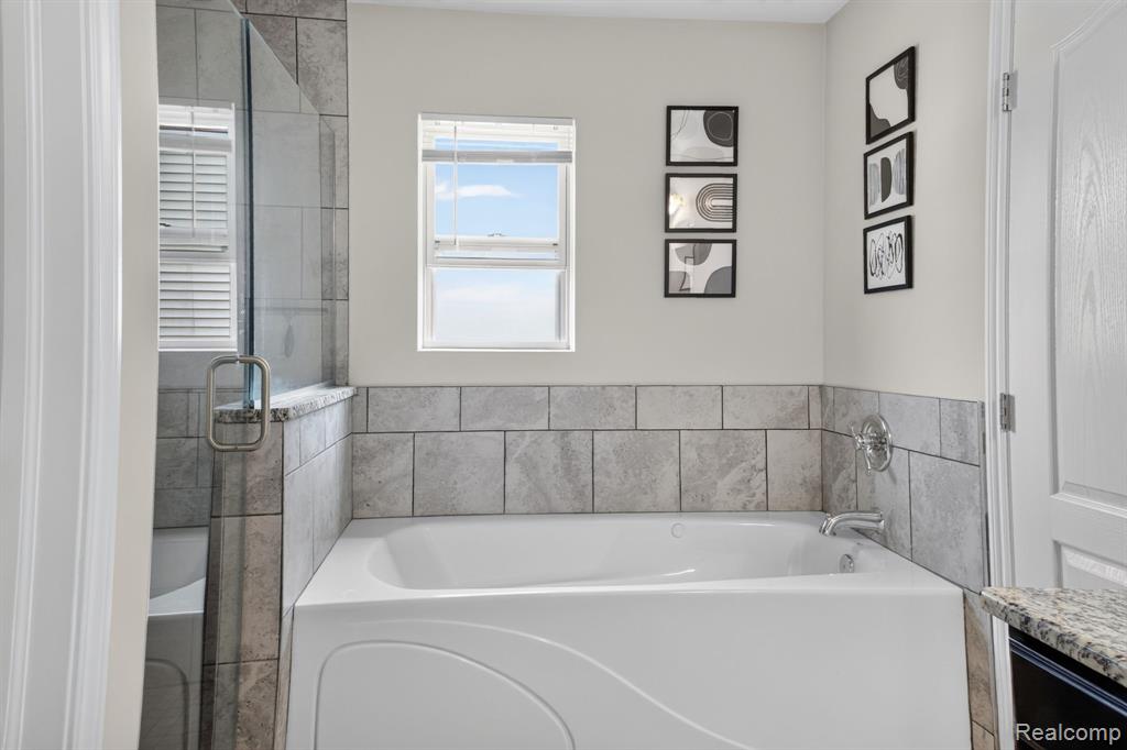 5168 Bradmore Lane, Warren, MI 48092 — Photo 21