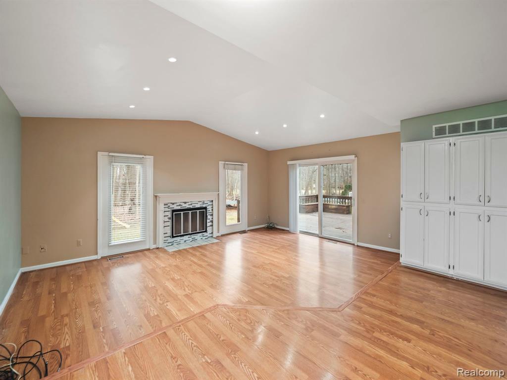 462 DAYLILY Drive, Rochester Hills, MI 48307 — Photo 9