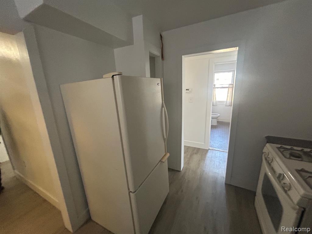 5258 NEWPORT Street, Detroit, MI 48213 — Photo 21