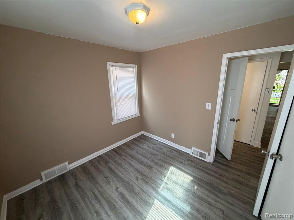 14333 Grandville Avenue, Detroit, MI 48223 — Photo 14