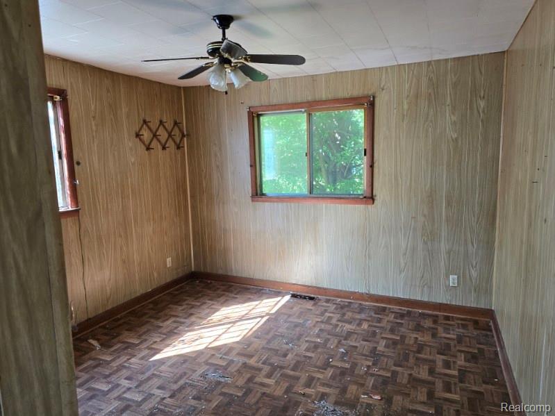 946 E Bundy Avenue, Flint, MI 48505 — Photo 5