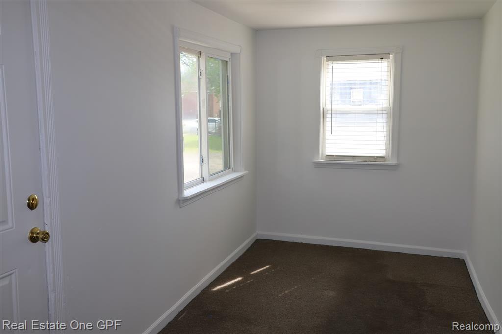 7052 Rivard Avenue, Warren, MI 48091 — Photo 5