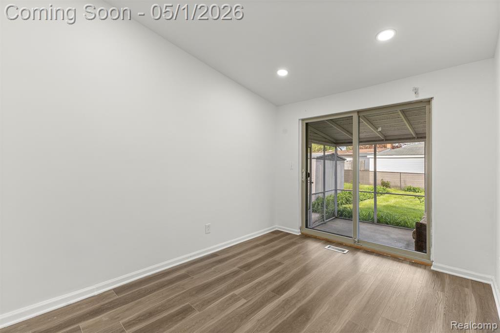7370 Amboy Street, Dearborn Heights, MI 48127 — Photo 26