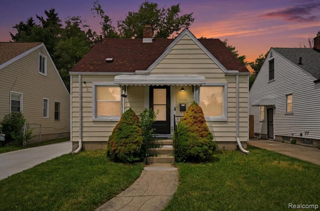 16069 Fairmount Drive, Detroit, MI 48205