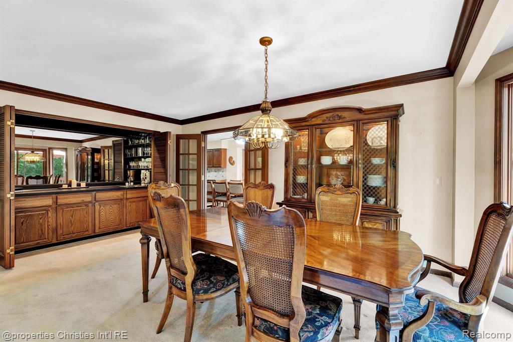 5641 SUSSEX Drive, Troy, MI 48098 — Photo 10