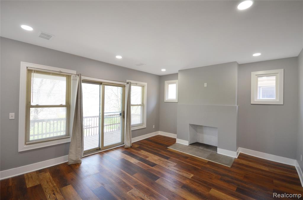 2253 Gladstone Street, Detroit, MI 48206 — Photo 22