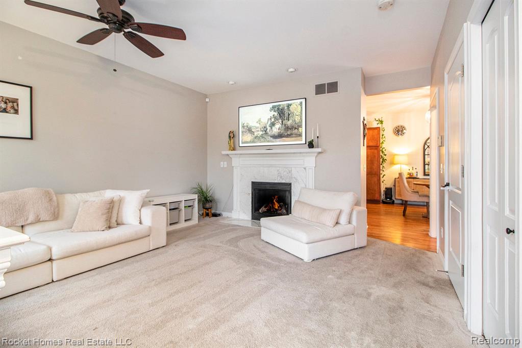 50095 Jackson Lane, Canton, MI 48188 — Photo 6