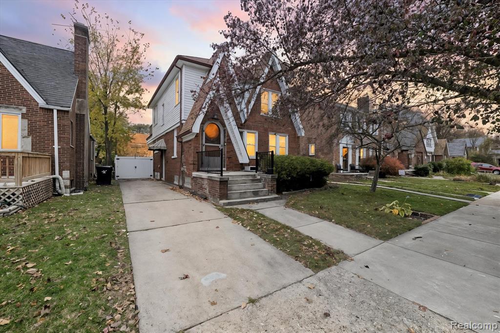 4645 Devonshire Road, Detroit, MI 48224 — Photo 2
