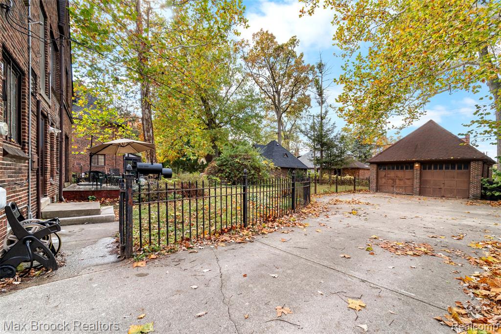 19331 Berkeley Road, Detroit, MI 48221 — Photo 64