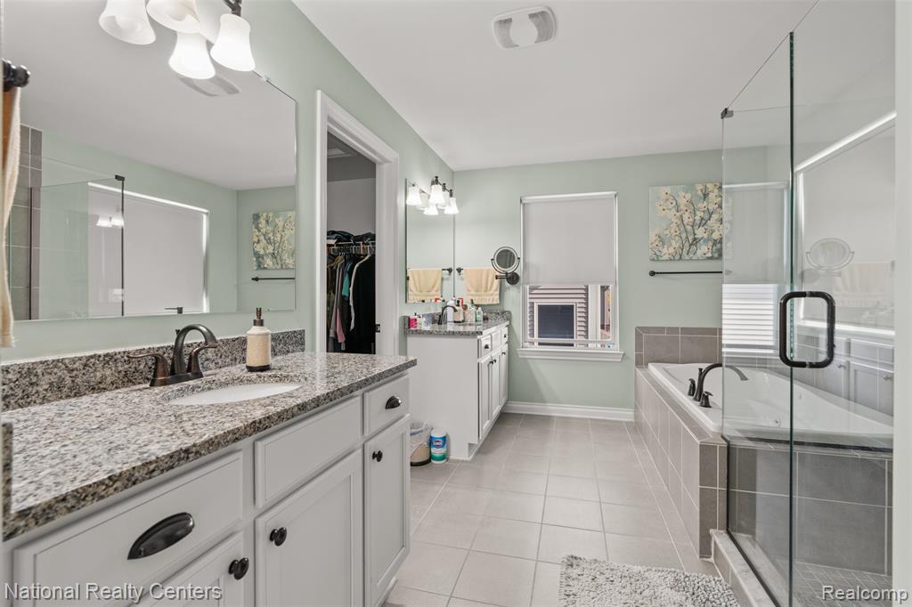 17632 Goldeneye Drive, Clinton Twp, MI 48038 — Photo 25