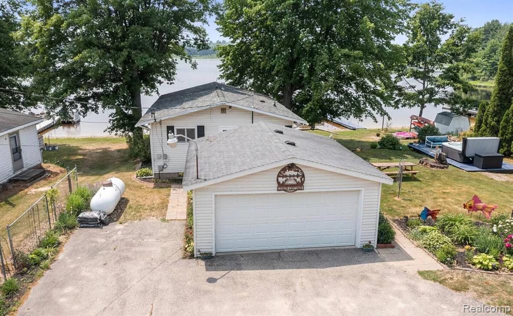 4991 Lakeview Drive, Coral, MI 49322 — Photo 48