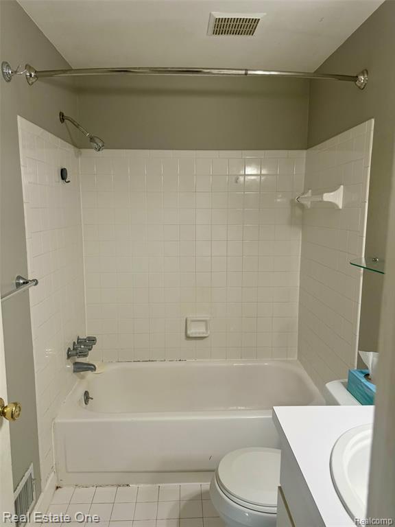 511 Longshore Drive, Ann Arbor, MI 48105 — Photo 19