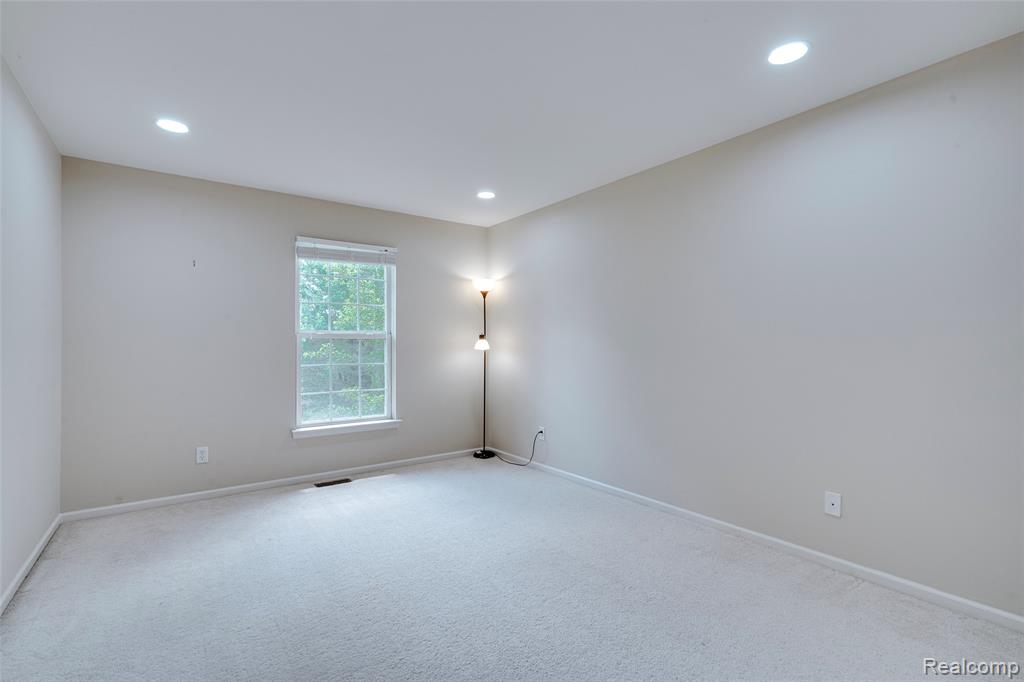 50042 Black Horse Lane, Canton, MI 48188 — Photo 58