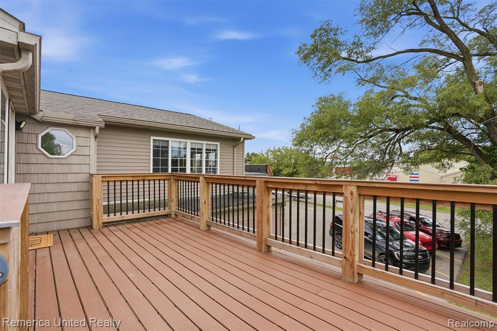 6109 Grand River Avenue, Brighton, MI 48114 — Photo 7