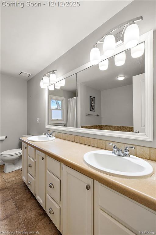5945 Snow Apple Drive, Clarkston, MI — Photo 37