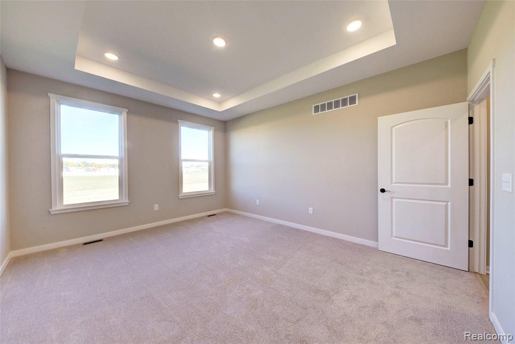 688 Round Rock Drive, Howell, MI 48843 — Photo 39