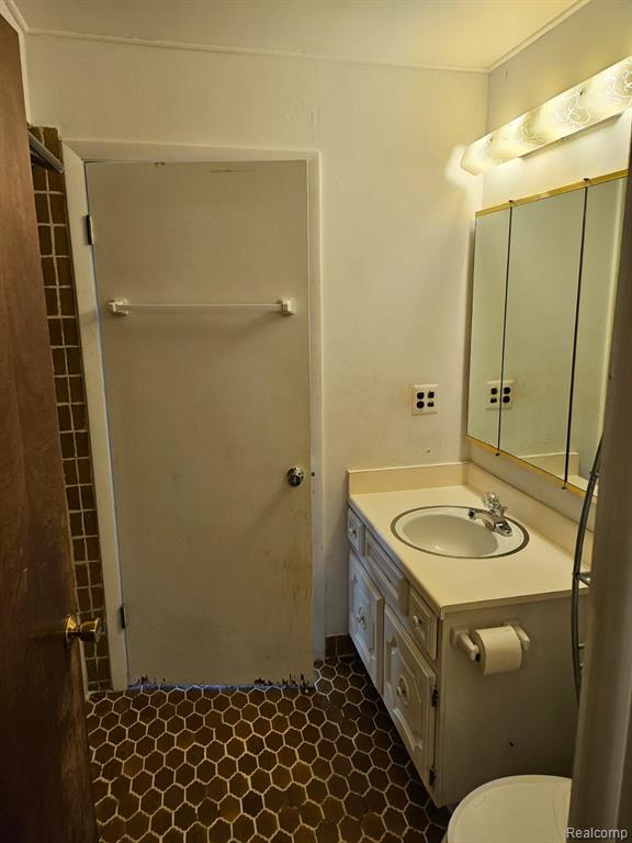 24910 Glenbrooke Drive, Southfield, MI 48033 — Photo 22