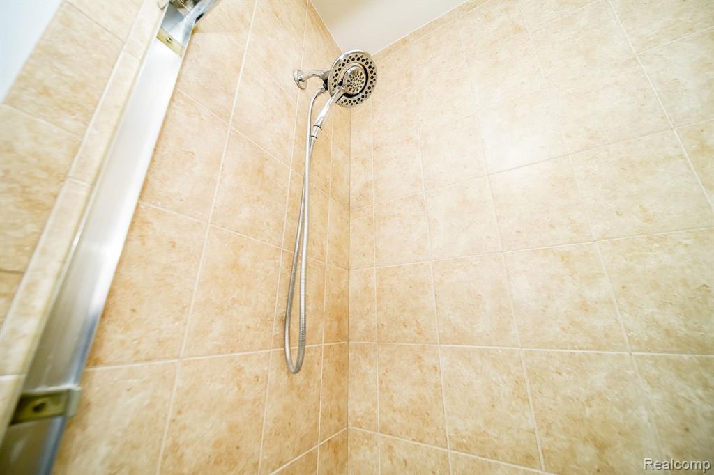 8670 LILLIAN Drive, Washington, MI — Photo 65
