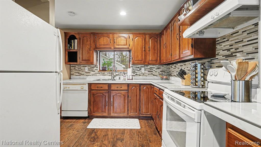 15643 Fry Street, Plymouth, MI 48170 — Photo 15