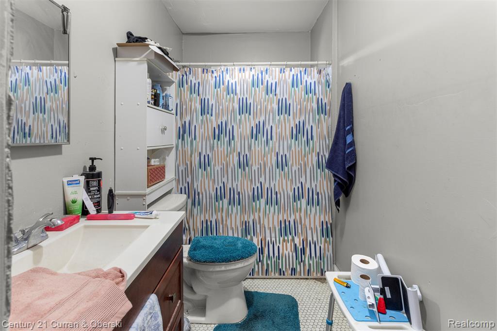 6632 W Fort Street, Detroit, MI 48209 — Photo 29