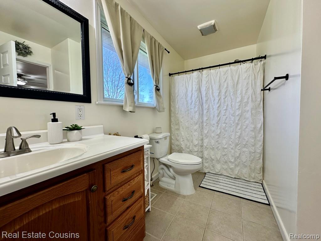 9335 Sheridan Road, Gaines Vlg, MI 48436 — Photo 13