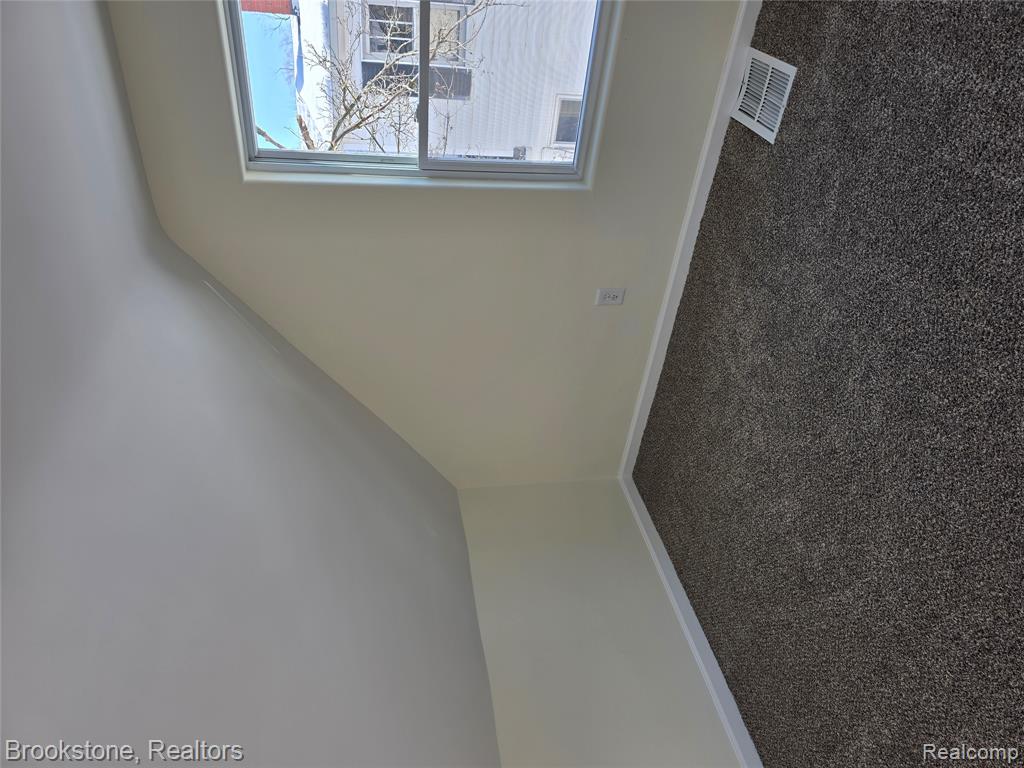 1095 Pine Street, Mount Morris, MI 48458 — Photo 13