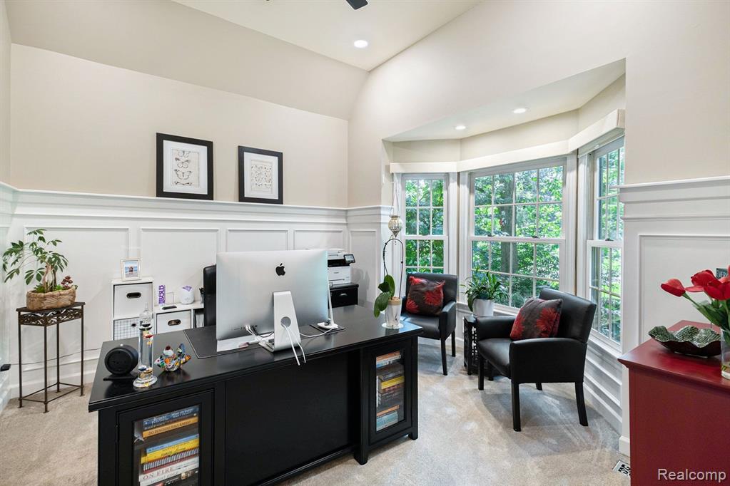 5259 PINEWOOD Drive, Brighton, MI 48116 — Photo 13