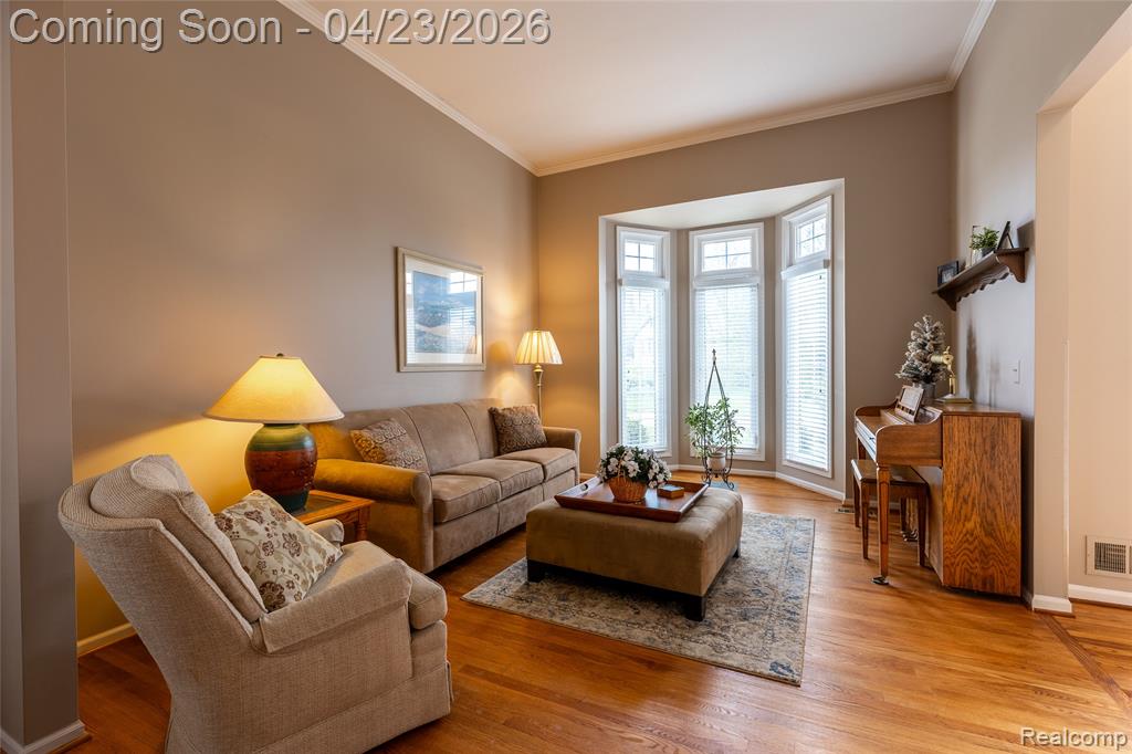 3915 Winslow Drive, Auburn Hills, MI 48326 — Photo 9