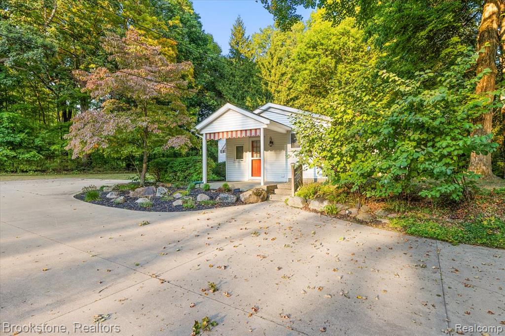 728 E Romeo Road, Oakland, MI — Photo 52