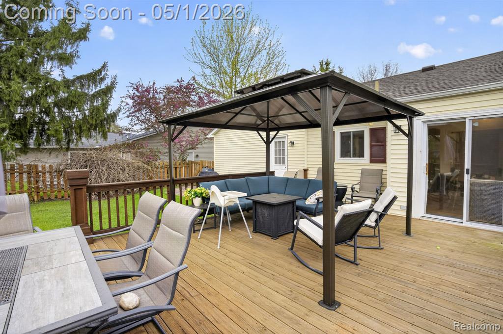 301 Lindenwood Drive, Linden, MI 48451 — Photo 47