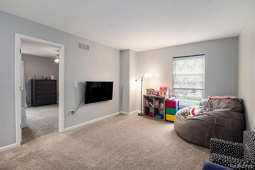 7491 DEER CREEK, Swartz Creek, MI 48473 — Photo 17
