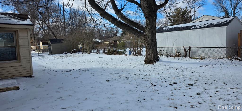 9100 Pittsfield Street, Commerce Twp, MI 48382 — Photo 30