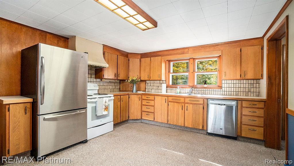 11781 FERDEN Road, Chesaning, MI 48616 — Photo 5
